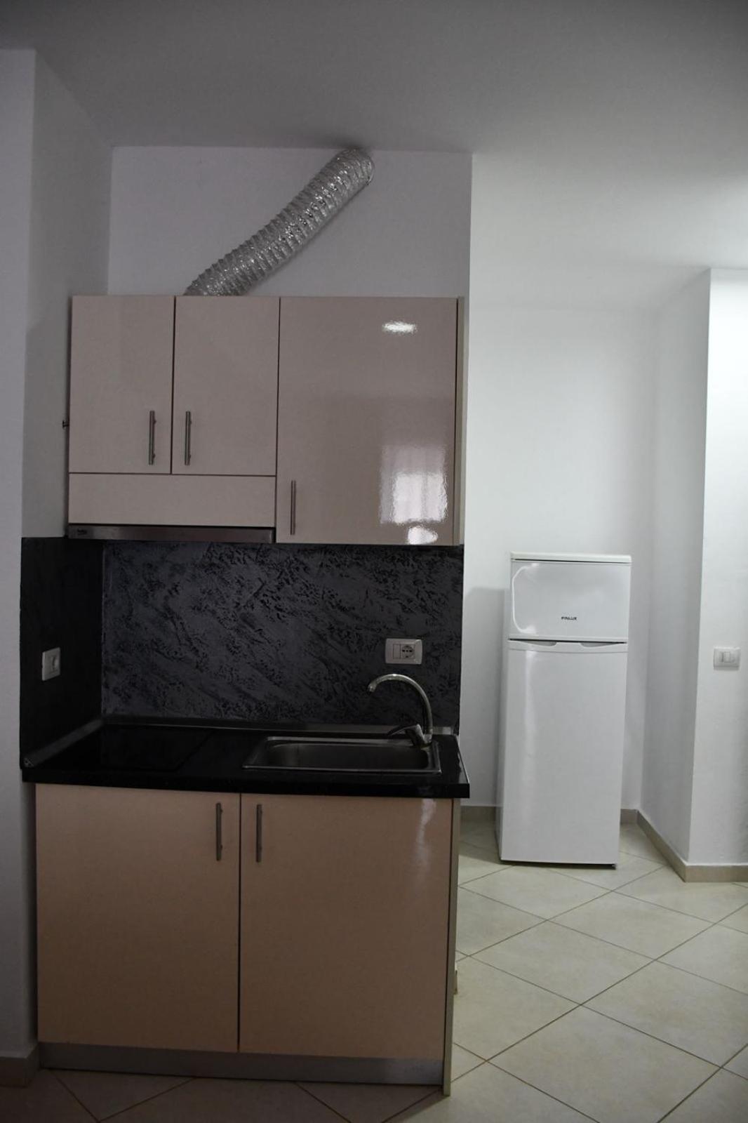 Shengjin Apartamente Antoni Exterior foto